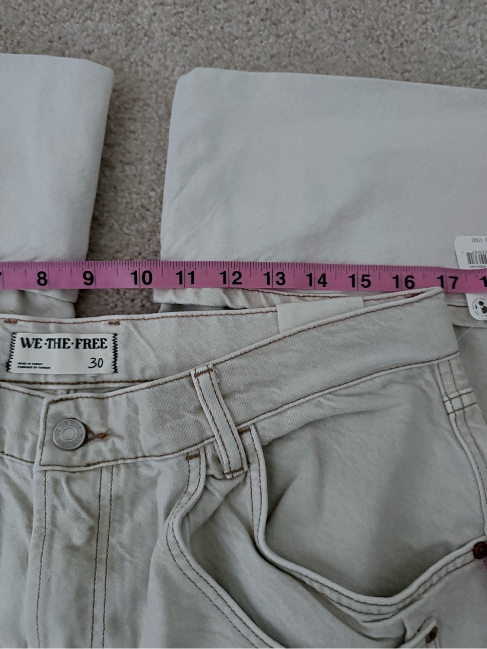 NWT Free People Final Countdown Cuffed Boyfriend Jeans in shade Big Ban - Picture 12 of 15